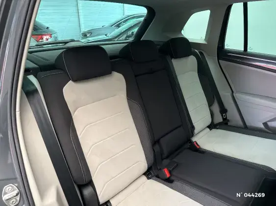 VOLKSWAGEN TIGUAN II - voiture d'occasion - Photo 11