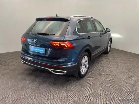 VOLKSWAGEN TIGUAN II - voiture d'occasion - Photo 4