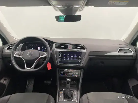 VOLKSWAGEN TIGUAN II - voiture d'occasion - Photo 9