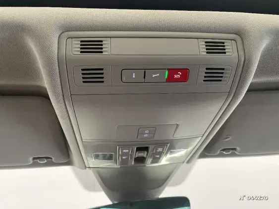 VOLKSWAGEN TIGUAN II - voiture d'occasion - Photo 15