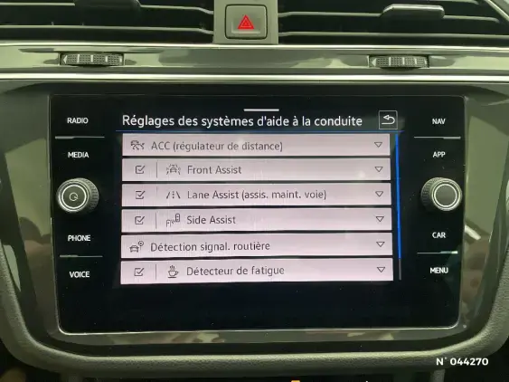 VOLKSWAGEN TIGUAN II - voiture d'occasion - Photo 35