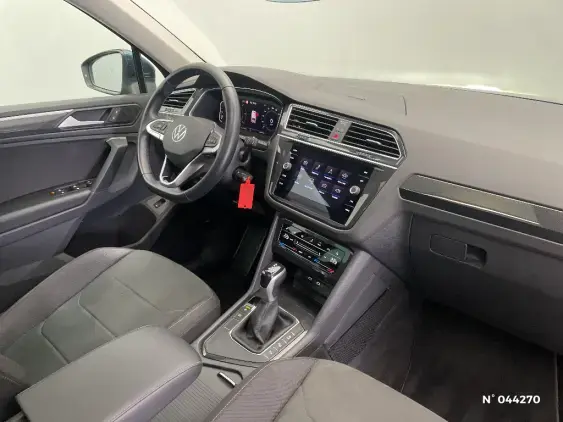 VOLKSWAGEN TIGUAN II - voiture d'occasion - Photo 10