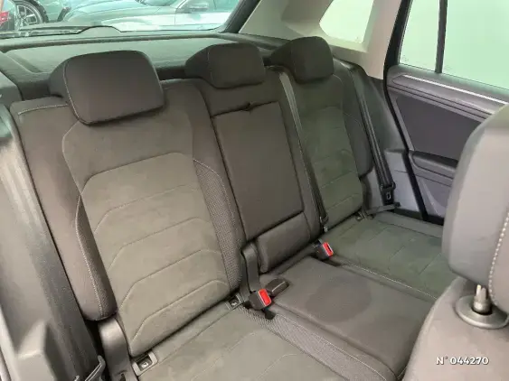 VOLKSWAGEN TIGUAN II - voiture d'occasion - Photo 11