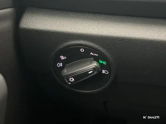 VOLKSWAGEN T-ROC - voiture d'occasion - Photo 15