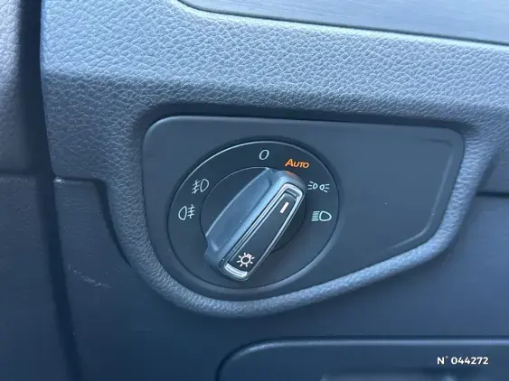VOLKSWAGEN TOURAN III - voiture d'occasion - Photo 15