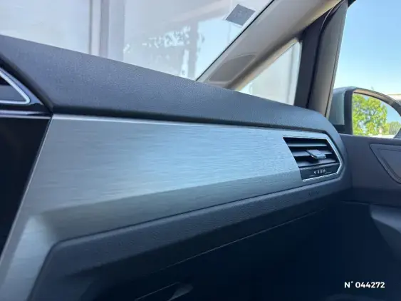 VOLKSWAGEN TOURAN III - voiture d'occasion - Photo 32