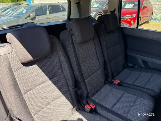 VOLKSWAGEN TOURAN III - voiture d'occasion - Photo 11