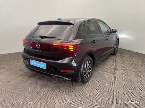 VOLKSWAGEN POLO VI - voiture d'occasion - Photo 4