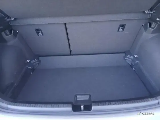 VOLKSWAGEN POLO VI - voiture d'occasion - Photo 7