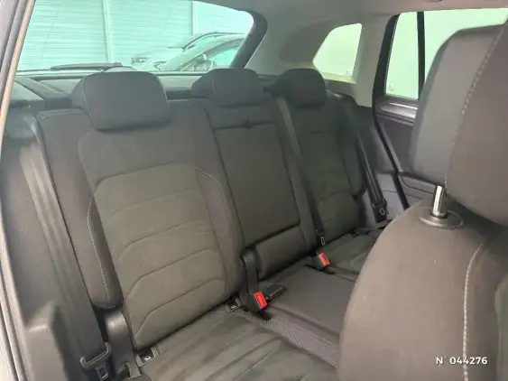 VOLKSWAGEN TIGUAN II - voiture d'occasion - Photo 11