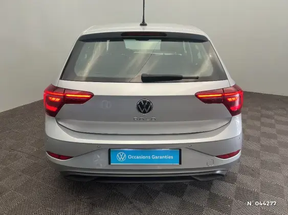 VOLKSWAGEN POLO VI - voiture d'occasion - Photo 6