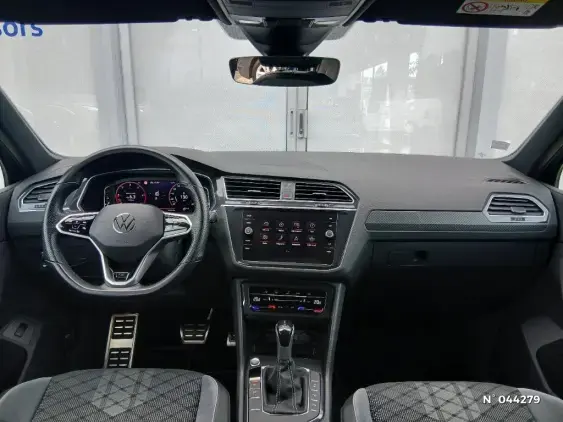 VOLKSWAGEN TIGUAN II - voiture d'occasion - Photo 9