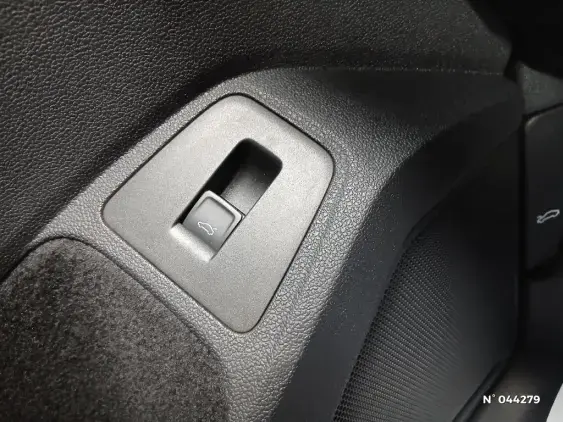 VOLKSWAGEN TIGUAN II - voiture d'occasion - Photo 33