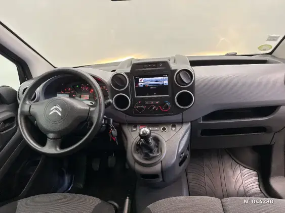 CITROEN BERLINGO III - voiture d'occasion - Photo 9
