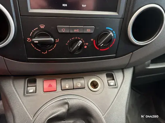 CITROEN BERLINGO III - voiture d'occasion - Photo 26