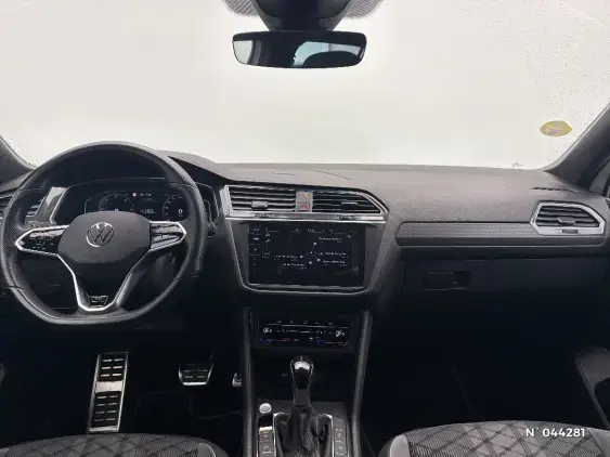 VOLKSWAGEN TIGUAN II - voiture d'occasion - Photo 9
