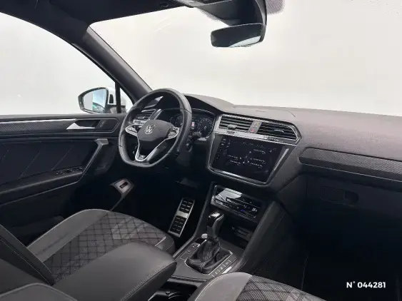 VOLKSWAGEN TIGUAN II - voiture d'occasion - Photo 10