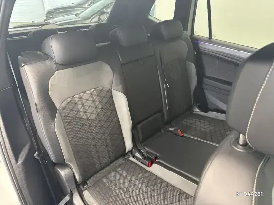 VOLKSWAGEN TIGUAN II - voiture d'occasion - Photo 11