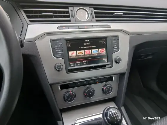 VOLKSWAGEN PASSAT VIII - voiture d'occasion - Photo 13