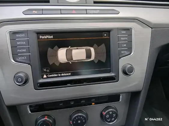 VOLKSWAGEN PASSAT VIII - voiture d'occasion - Photo 14