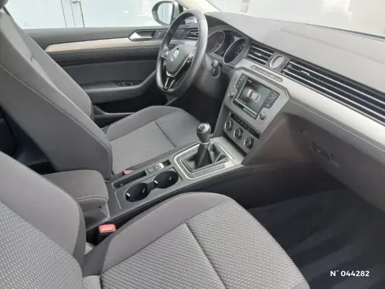 VOLKSWAGEN PASSAT VIII - voiture d'occasion - Photo 10