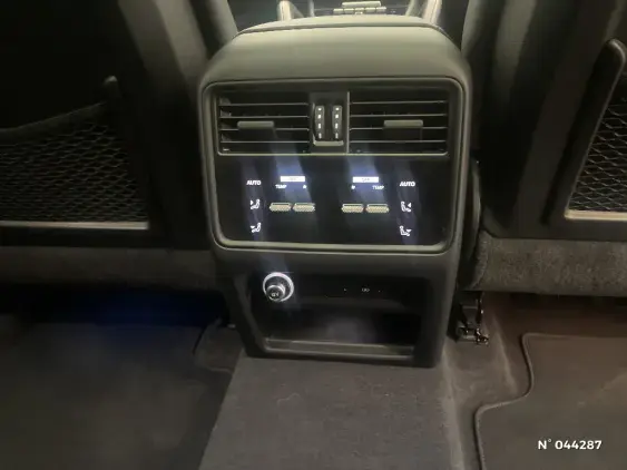 PORSCHE CAYENNE III - voiture d'occasion - Photo 29