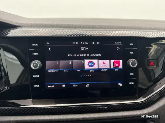 VOLKSWAGEN POLO VI - voiture d'occasion - Photo 13