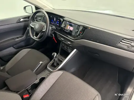 VOLKSWAGEN POLO VI - voiture d'occasion - Photo 10