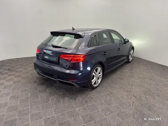 AUDI A3 SPORTBACK IV - voiture d'occasion - Photo 4