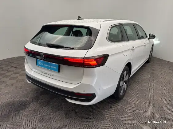 VOLKSWAGEN PASSAT SW IX - voiture d'occasion - Photo 4