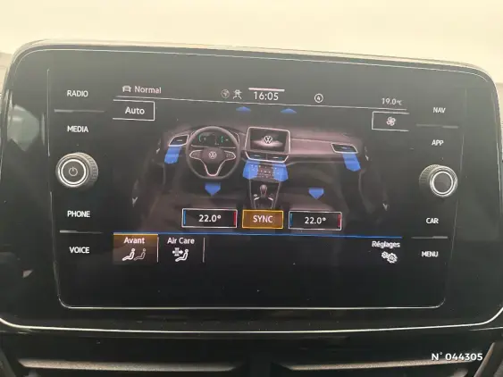 VOLKSWAGEN T-ROC - voiture d'occasion - Photo 27