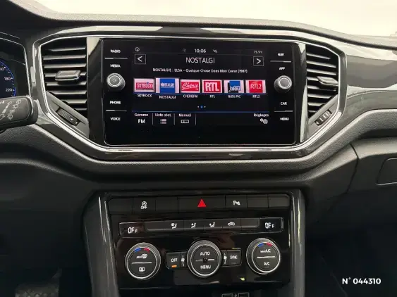 VOLKSWAGEN T-ROC - voiture d'occasion - Photo 13