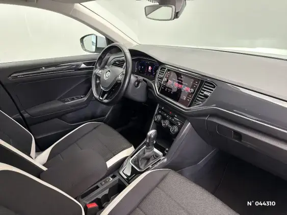 VOLKSWAGEN T-ROC - voiture d'occasion - Photo 10