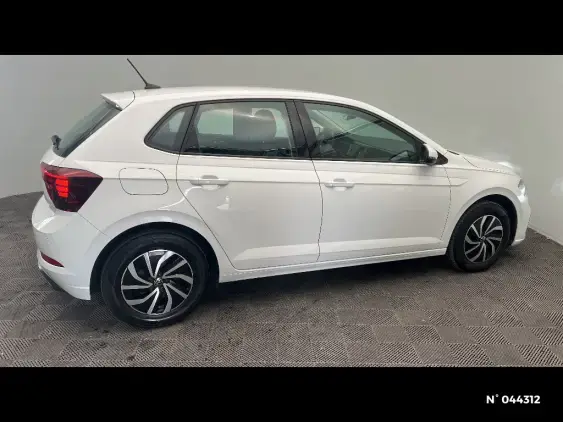 VOLKSWAGEN POLO VI - voiture d'occasion - Photo 5