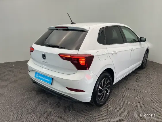 VOLKSWAGEN POLO VI - voiture d'occasion - Photo 4