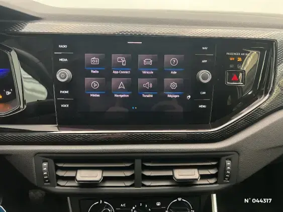 VOLKSWAGEN POLO VI - voiture d'occasion - Photo 13