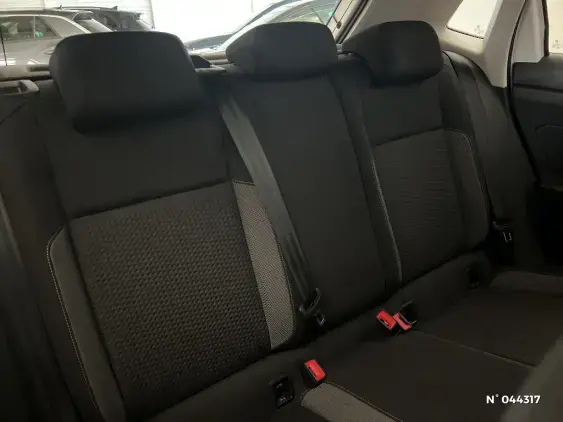 VOLKSWAGEN POLO VI - voiture d'occasion - Photo 11