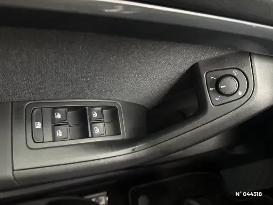 SEAT ATECA - voiture d'occasion - Photo 28