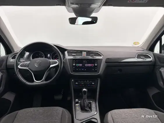 VOLKSWAGEN TIGUAN II - voiture d'occasion - Photo 9