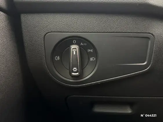 VOLKSWAGEN TIGUAN II - voiture d'occasion - Photo 15