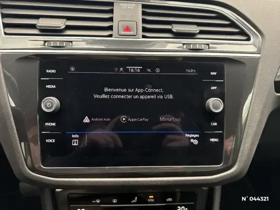 VOLKSWAGEN TIGUAN II - voiture d'occasion - Photo 27
