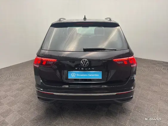 VOLKSWAGEN TIGUAN II - voiture d'occasion - Photo 6