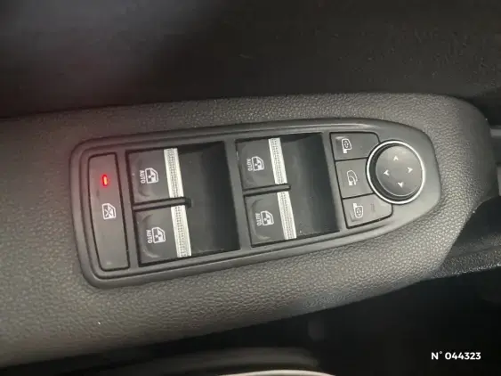 RENAULT CAPTUR II - voiture d'occasion - Photo 28