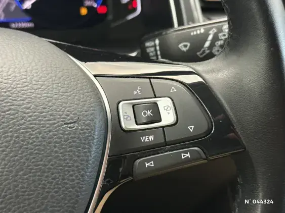 VOLKSWAGEN T-ROC - voiture d'occasion - Photo 28