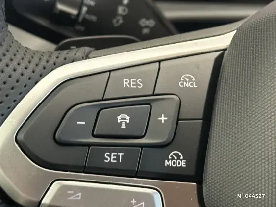 VOLKSWAGEN T-ROC II - voiture d'occasion - Photo 29