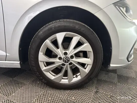 VOLKSWAGEN POLO VI - voiture d'occasion - Photo 8