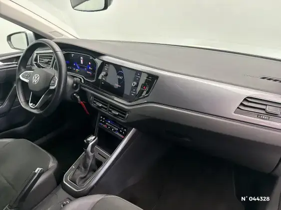 VOLKSWAGEN POLO VI - voiture d'occasion - Photo 10