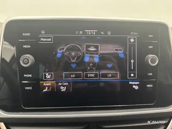 VOLKSWAGEN T-ROC - voiture d'occasion - Photo 28