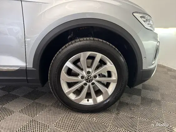 VOLKSWAGEN T-ROC - voiture d'occasion - Photo 8