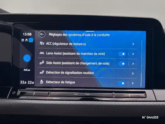 VOLKSWAGEN GOLF VIII - voiture d'occasion - Photo 30
